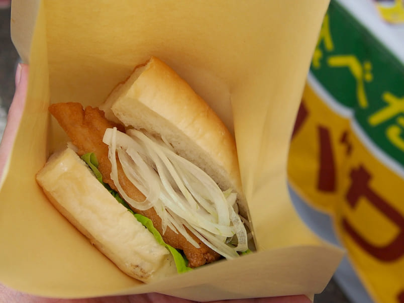 Saba-sando, mackerel sandwich