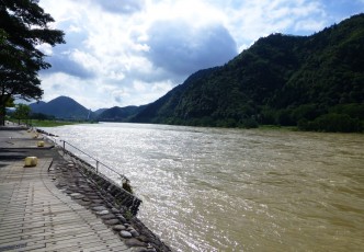 A Trip Along the Famous Nagara River