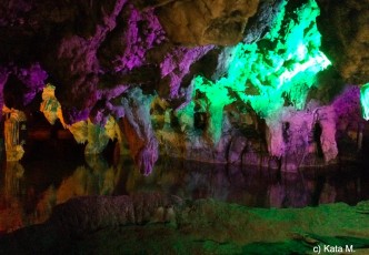 Mysterious Maki-do Cave 